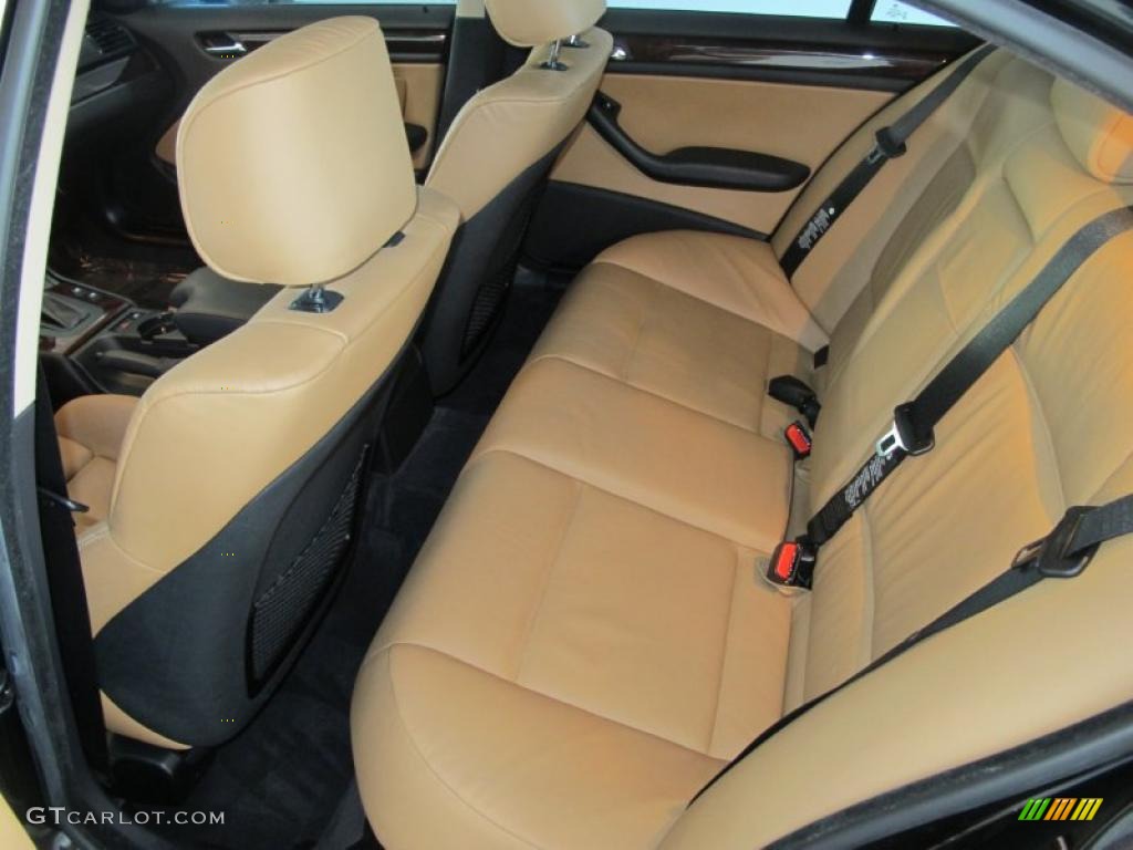 2005 3 Series 325i Sedan - Black Sapphire Metallic / Natural Brown photo #20