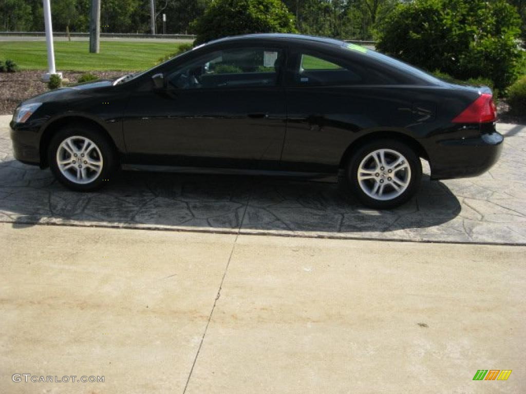 2007 Accord EX Coupe - Nighthawk Black Pearl / Black photo #9