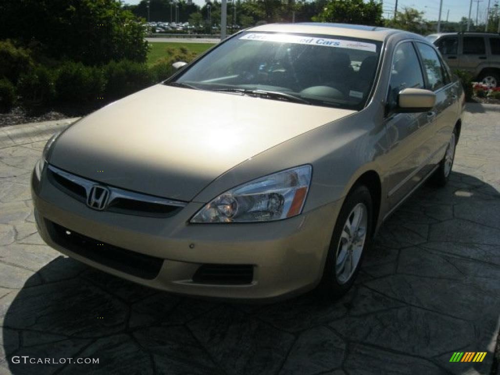 2007 Accord EX-L Sedan - Desert Mist Metallic / Ivory photo #1