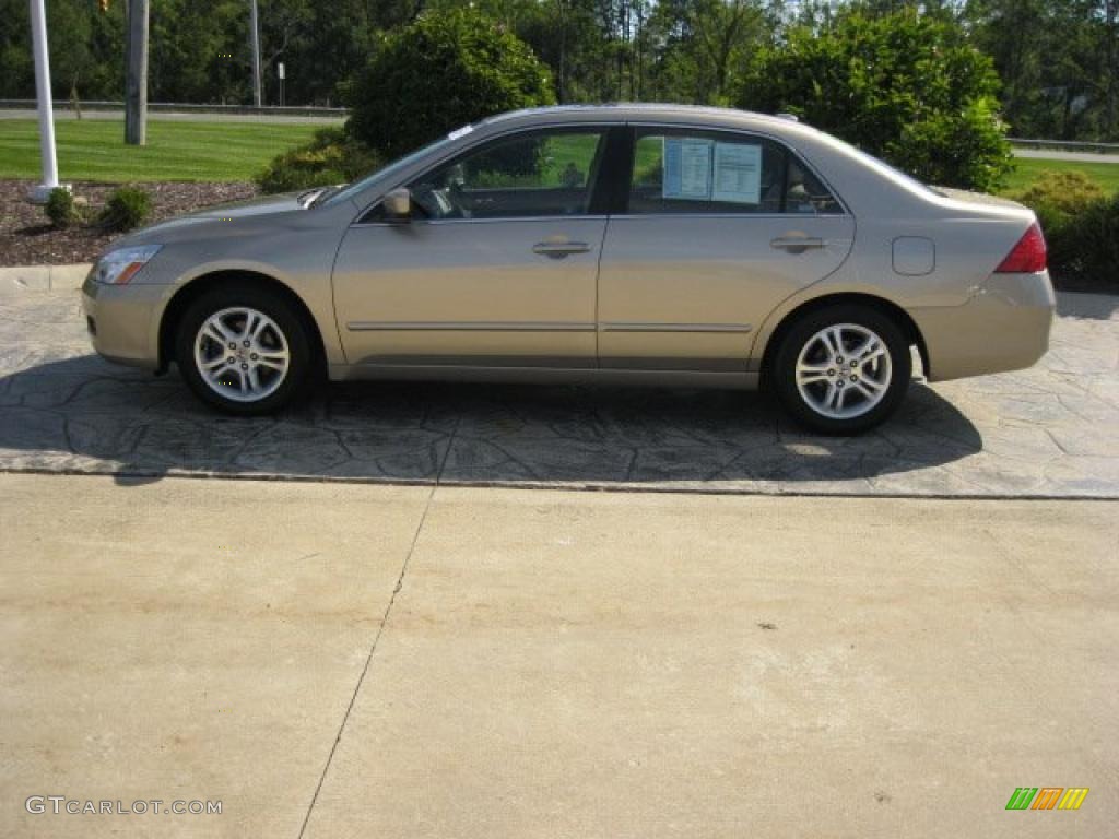 2007 Accord EX-L Sedan - Desert Mist Metallic / Ivory photo #9