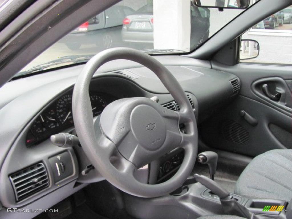 2003 Cavalier Sedan - Ultra Silver Metallic / Graphite Gray photo #12