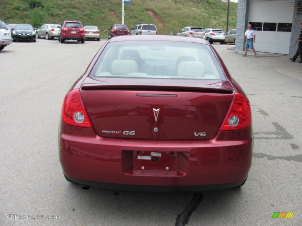 2009 G6 V6 Sedan - Performance Red Metallic / Light Taupe photo #6