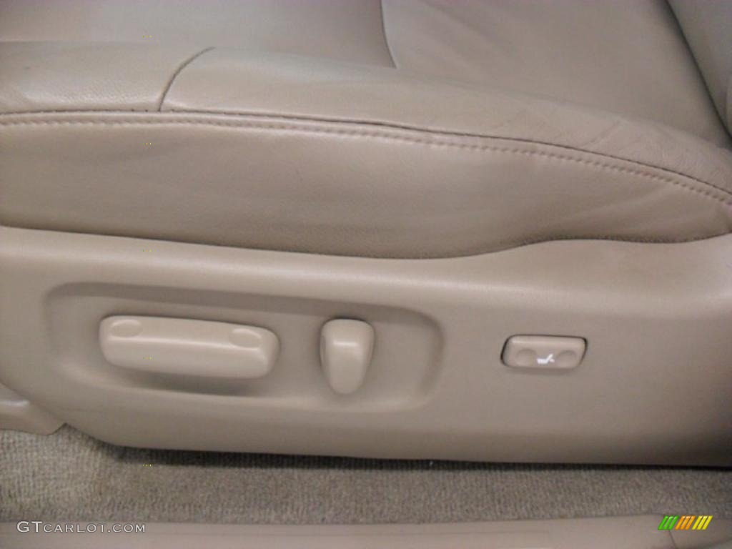 2007 4Runner Limited - Natural White / Taupe photo #9