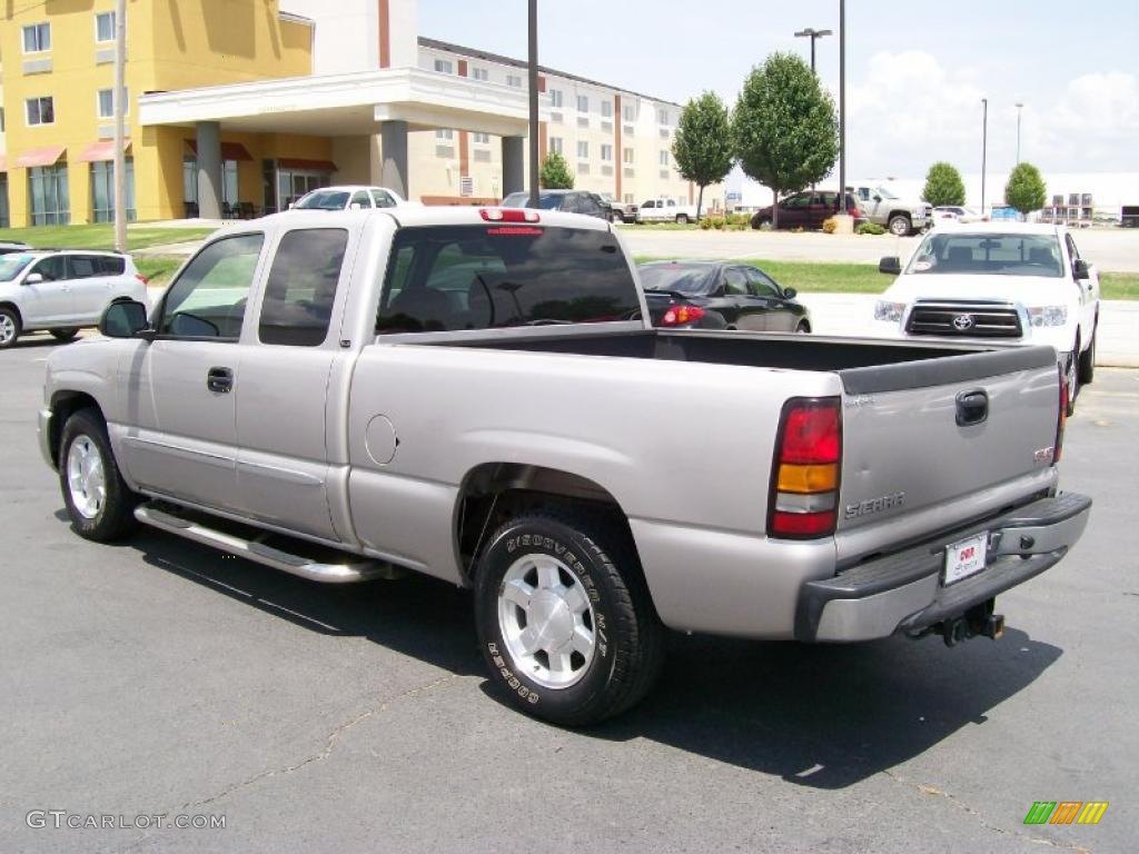 2005 Sierra 1500 SLT Extended Cab - Silver Birch Metallic / Dark Pewter photo #3