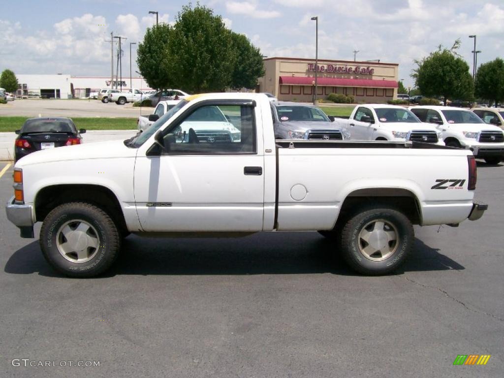 1994 C/K K1500 Z71 Regular Cab 4x4 - White / Beige photo #5