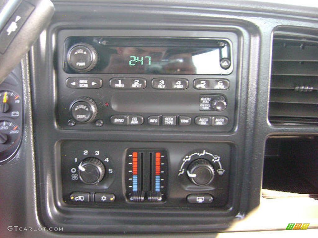 2004 Avalanche 1500 - Dark Gray Metallic / Dark Charcoal photo #11