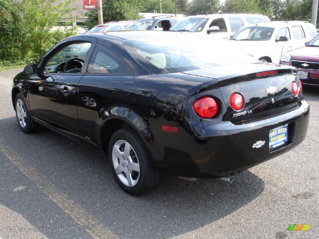 2007 Cobalt LS Coupe - Black / Gray photo #6