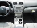 Magnetic Gray Metallic - Camry LE Photo No. 10