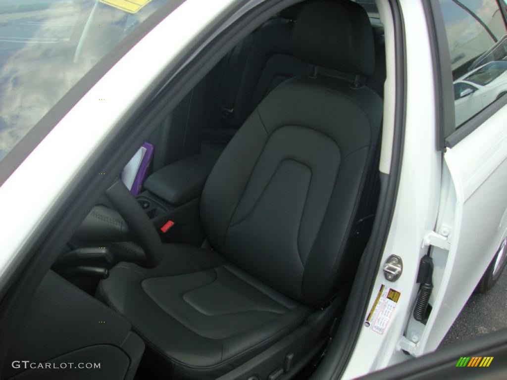 2011 A4 2.0T quattro Sedan - Ibis White / Black photo #16