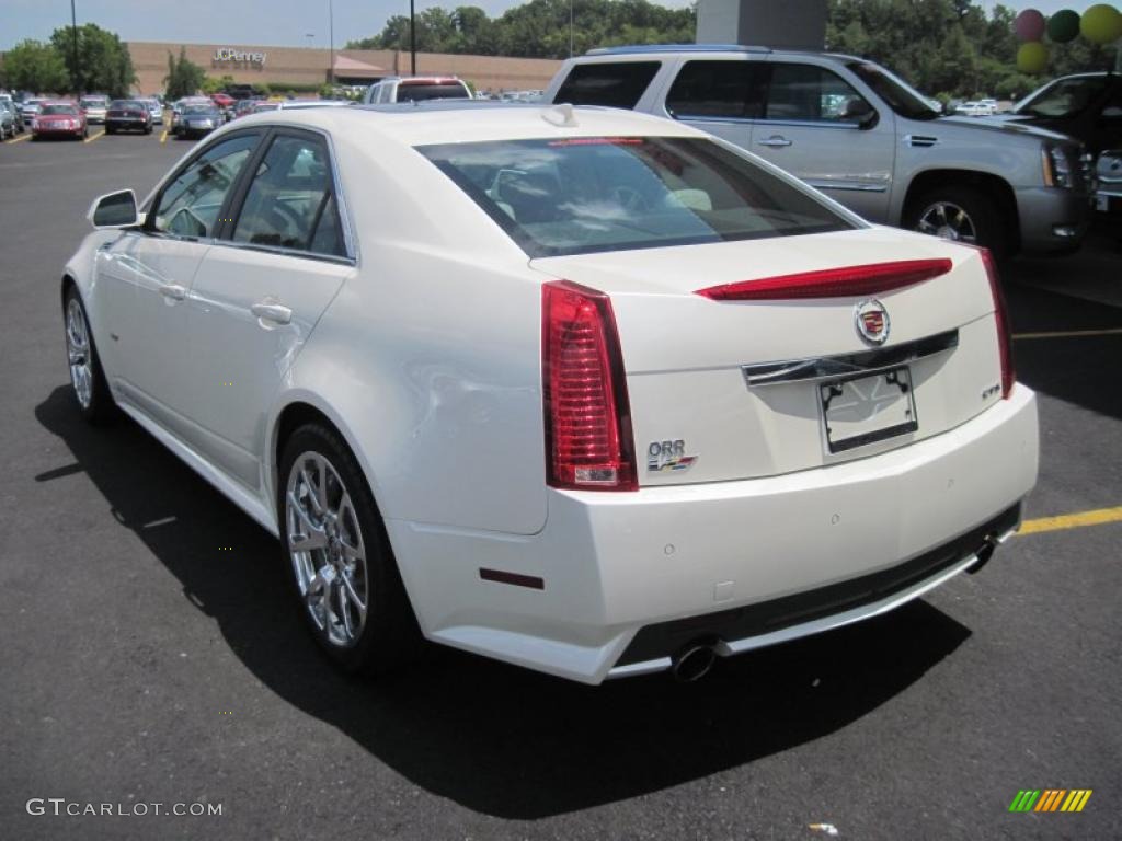 2009 CTS -V Sedan - White Diamond Tri-Coat / Light Titanium/Ebony photo #5