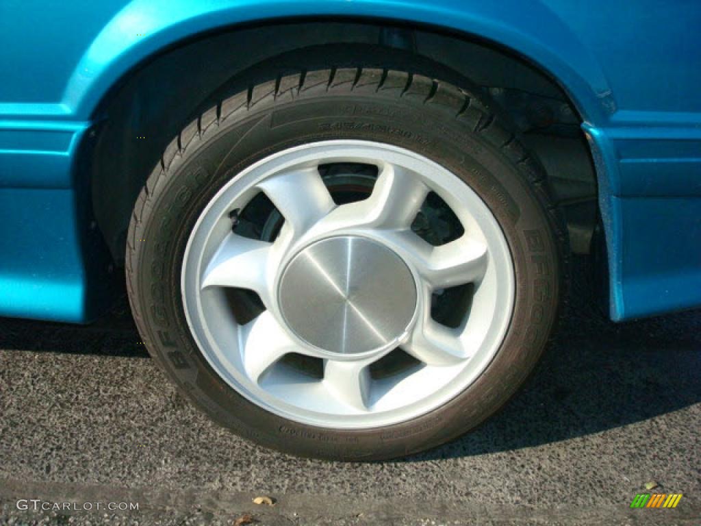 1993 Ford Mustang SVT Cobra Fastback Wheel Photo #3334716