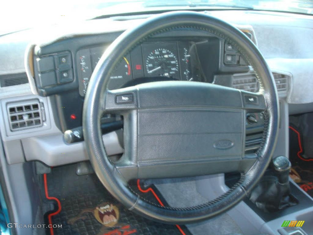 1993 Ford Mustang SVT Cobra Fastback Grey Steering Wheel Photo #3334731