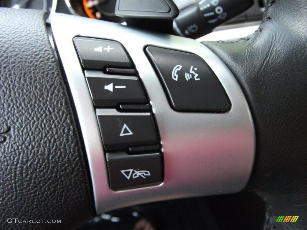 2009 Aura XR V6 - Red Jewel Tintcoat / Black photo #8