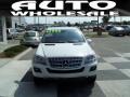Arctic White - ML 350 4Matic Photo No. 2
