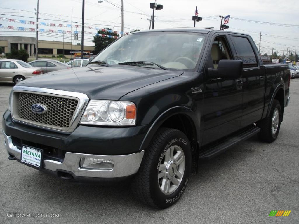 2004 F150 Lariat SuperCrew 4x4 - Aspen Green Metallic / Tan photo #3