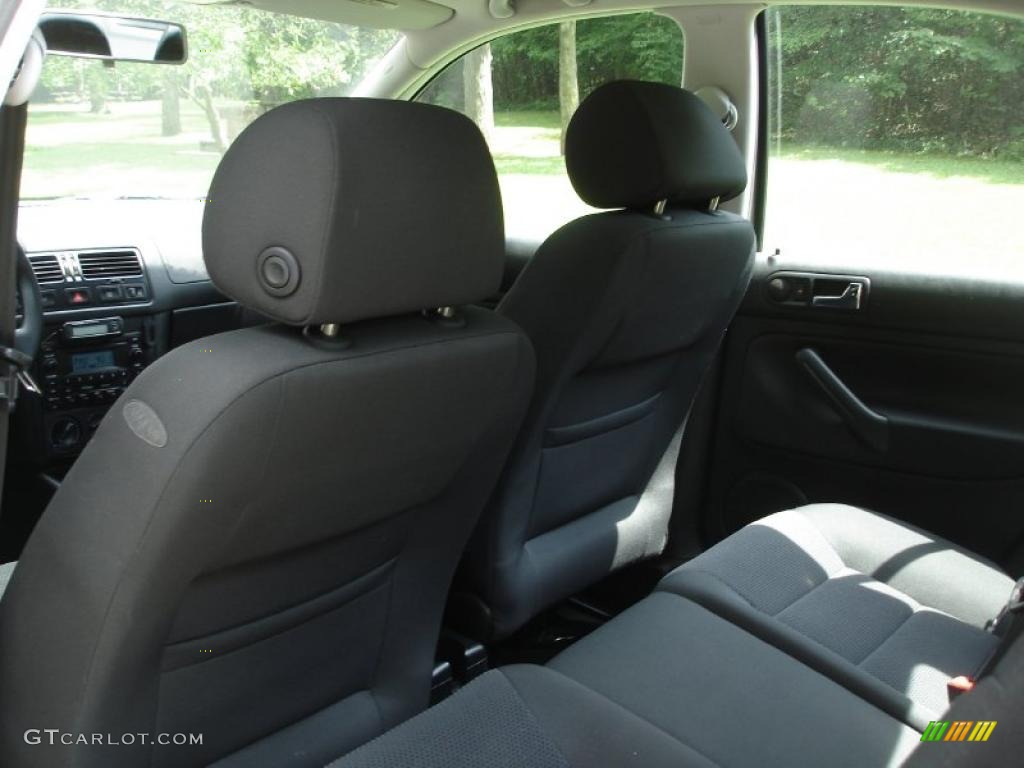 2004 Jetta GLS TDI Sedan - Wheat Beige Metallic / Black photo #10
