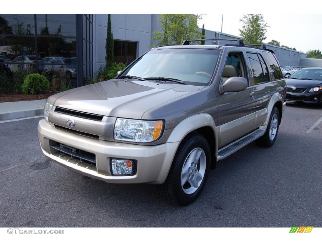 2001 QX4  - Bronze Metallic / Stone Beige photo #13