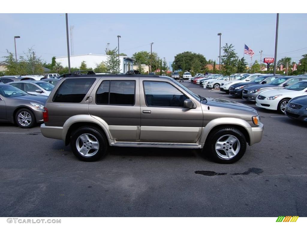 2001 QX4  - Bronze Metallic / Stone Beige photo #15