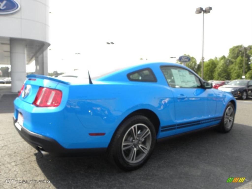 2011 Mustang V6 Premium Coupe - Grabber Blue / Charcoal Black photo #3