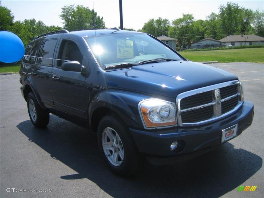 2005 Durango SLT 4x4 - Patriot Blue Pearl / Medium Slate Gray photo #3