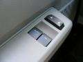 Oxford White - E Series Van E250 XL Commericial Photo No. 20