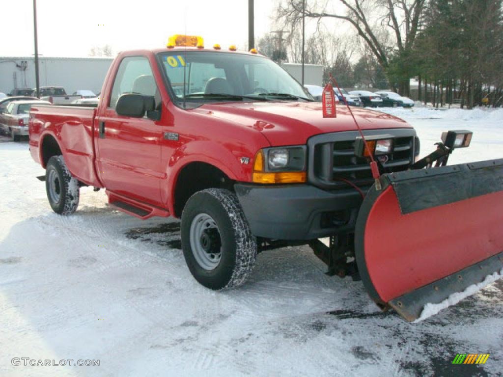 2001 F250 Super Duty XL Regular Cab 4x4 - Red / Medium Graphite photo #4