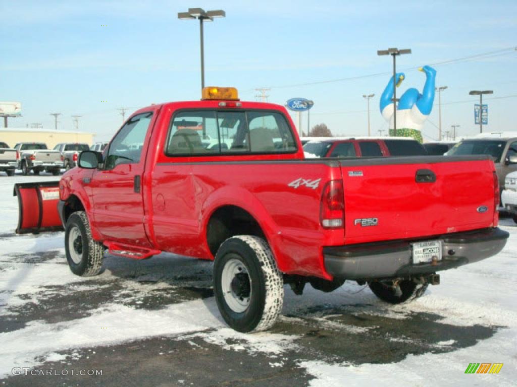 2001 F250 Super Duty XL Regular Cab 4x4 - Red / Medium Graphite photo #6