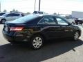 Black - Camry LE Photo No. 4
