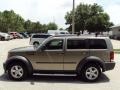 2007 Light Khaki Metallic Dodge Nitro SXT  photo #2