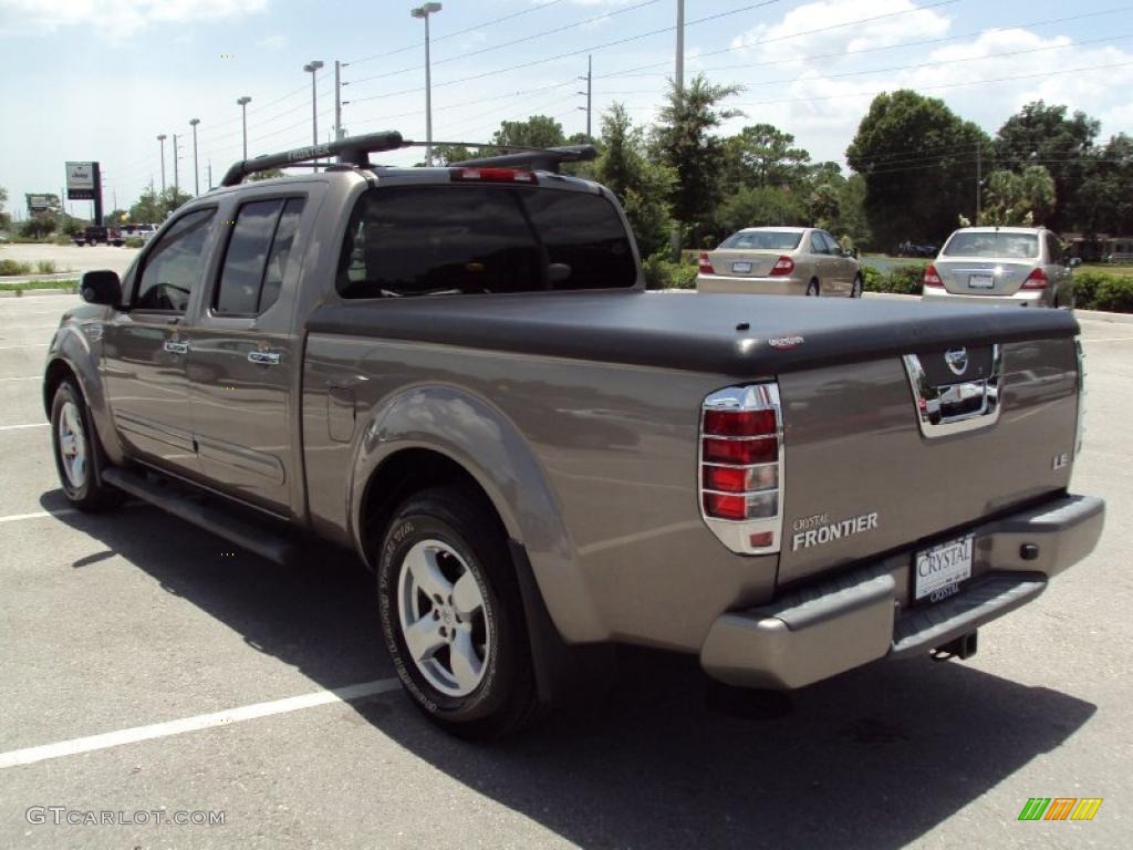 2007 Frontier LE Crew Cab - Desert Stone / Desert photo #3