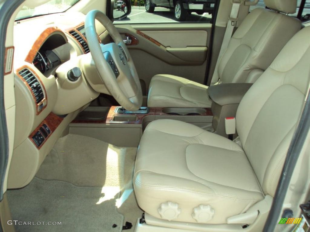 2007 Frontier LE Crew Cab - Desert Stone / Desert photo #4