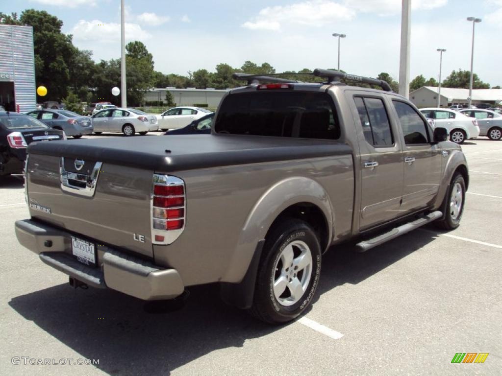 2007 Frontier LE Crew Cab - Desert Stone / Desert photo #8
