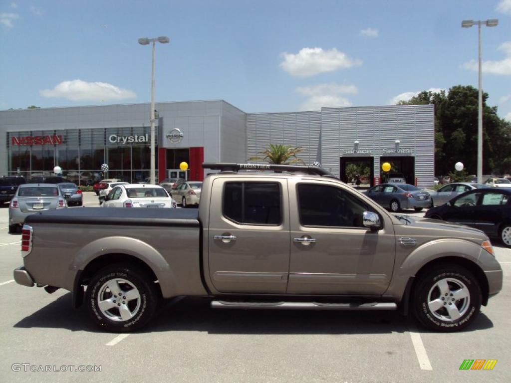 2007 Frontier LE Crew Cab - Desert Stone / Desert photo #9