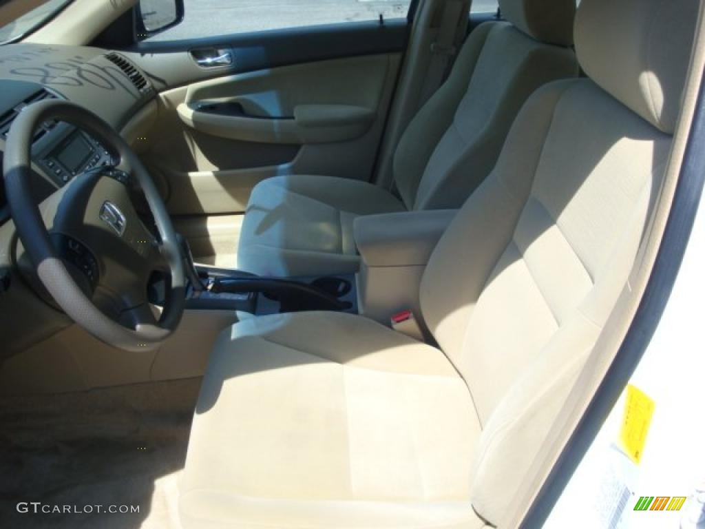 2007 Accord SE V6 Sedan - Taffeta White / Ivory photo #8