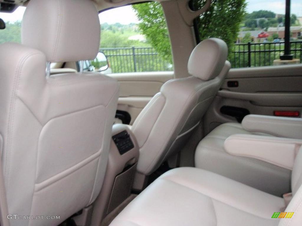 2004 Yukon SLT 4x4 - Onyx Black / Neutral/Shale photo #14