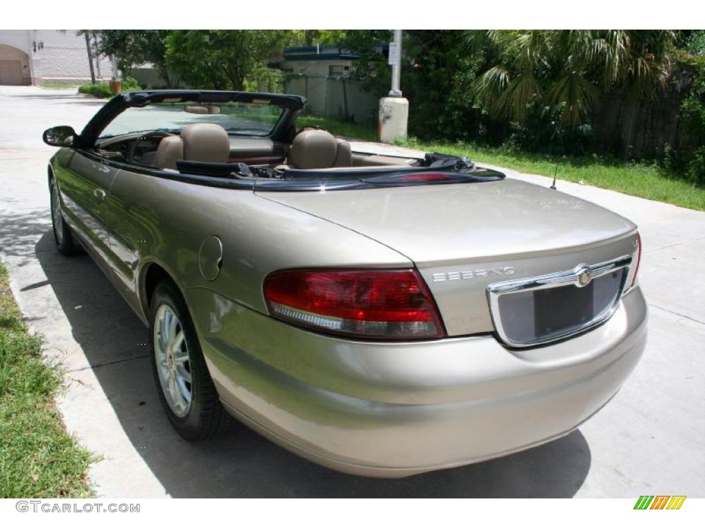 2002 Sebring LXi Convertible - Light Almond Pearl Metallic / Sandstone photo #21