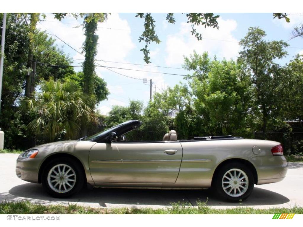 2002 Sebring LXi Convertible - Light Almond Pearl Metallic / Sandstone photo #25
