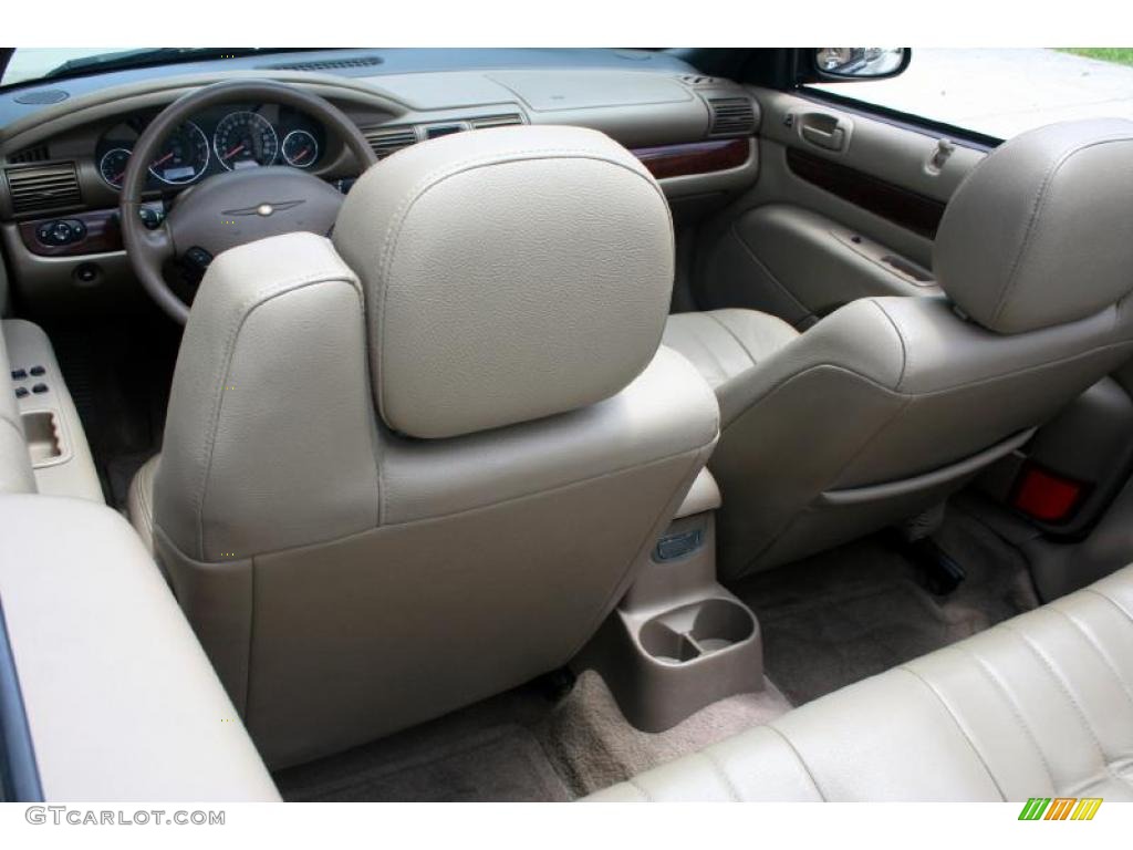 2002 Sebring LXi Convertible - Light Almond Pearl Metallic / Sandstone photo #51