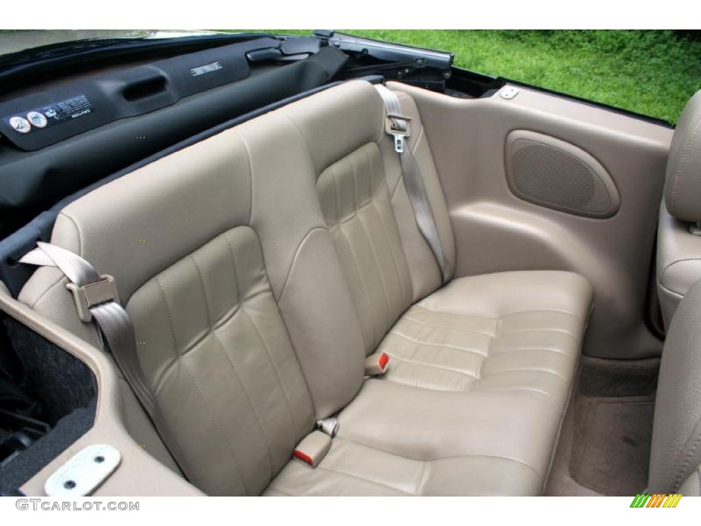 2002 Sebring LXi Convertible - Light Almond Pearl Metallic / Sandstone photo #56