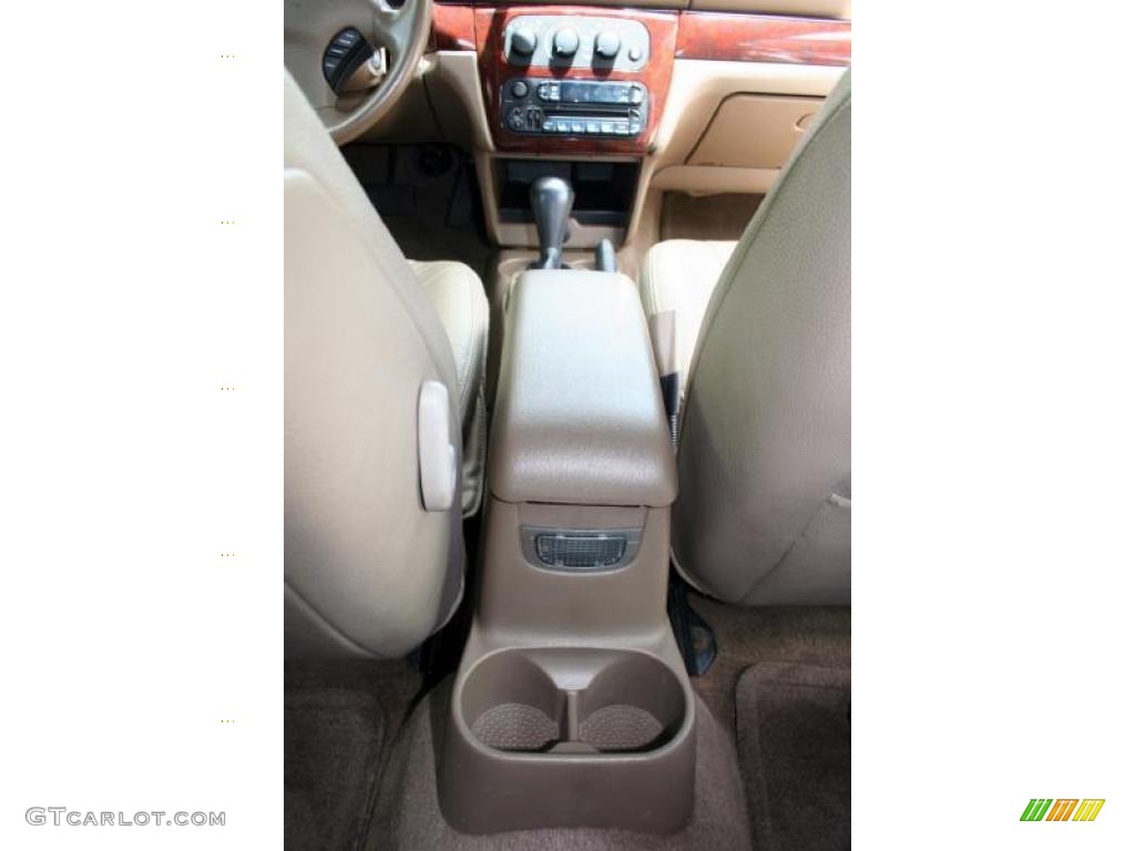 2002 Sebring LXi Convertible - Light Almond Pearl Metallic / Sandstone photo #65