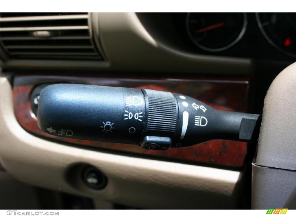 2002 Sebring LXi Convertible - Light Almond Pearl Metallic / Sandstone photo #79