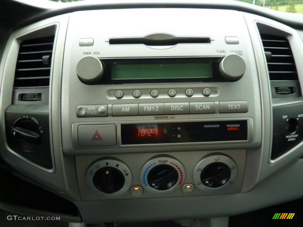 2006 Tacoma V6 TRD Access Cab 4x4 - Desert Sand Mica / Graphite Gray photo #12