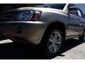 2007 Sonora Gold Pearl Toyota Highlander Hybrid Limited 4WD  photo #24