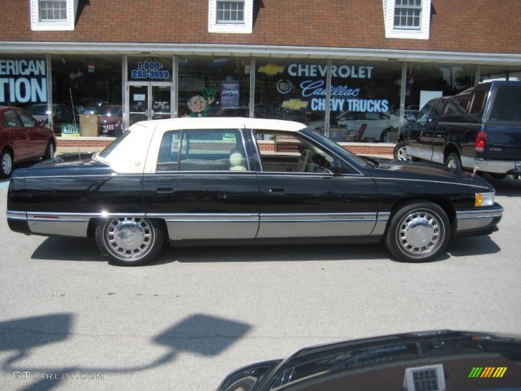 1996 DeVille Sedan - Dark Adriatic Blue Metallic / Beige photo #5