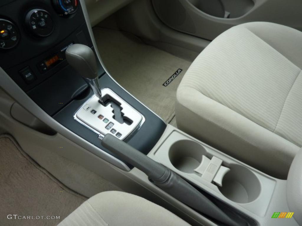 2010 Corolla LE - Desert Sand Metallic / Bisque photo #13