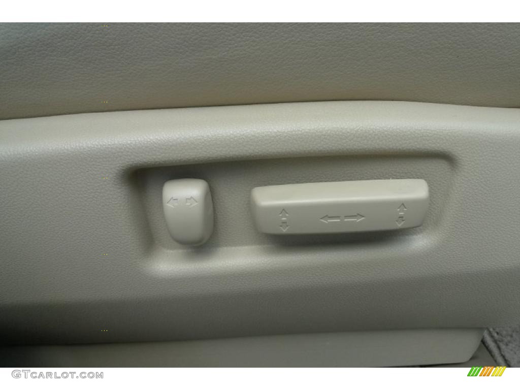 2007 MDX  - Aspen White Pearl / Parchment photo #36