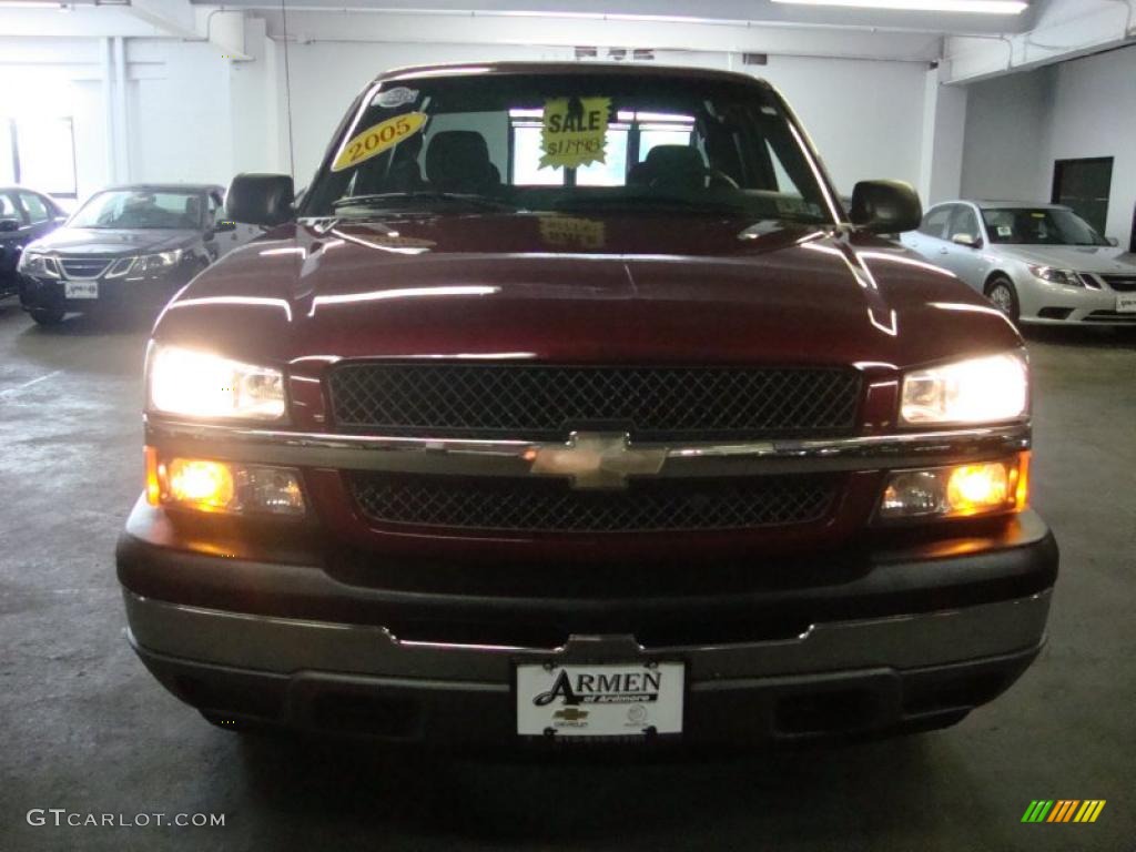 2005 Silverado 1500 LS Extended Cab 4x4 - Sport Red Metallic / Dark Charcoal photo #3