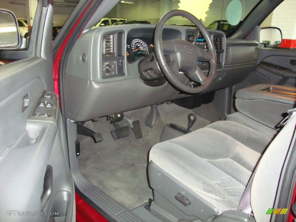 2005 Silverado 1500 LS Extended Cab 4x4 - Sport Red Metallic / Dark Charcoal photo #12