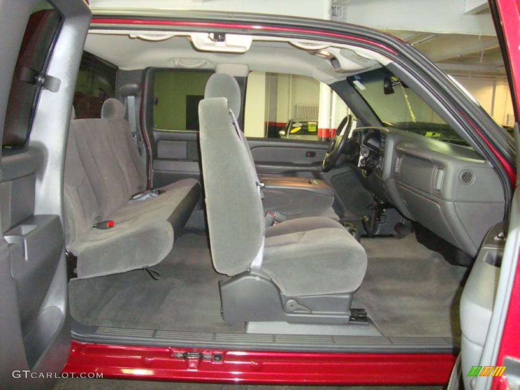 2005 Silverado 1500 LS Extended Cab 4x4 - Sport Red Metallic / Dark Charcoal photo #20