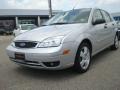 CD Silver Metallic 2005 Ford Focus ZX5 SES Hatchback